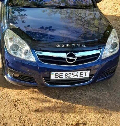 Синий Опель Сигнум, объемом двигателя 2.2 л и пробегом 282 тыс. км за 5800 $, фото 2 на Automoto.ua
