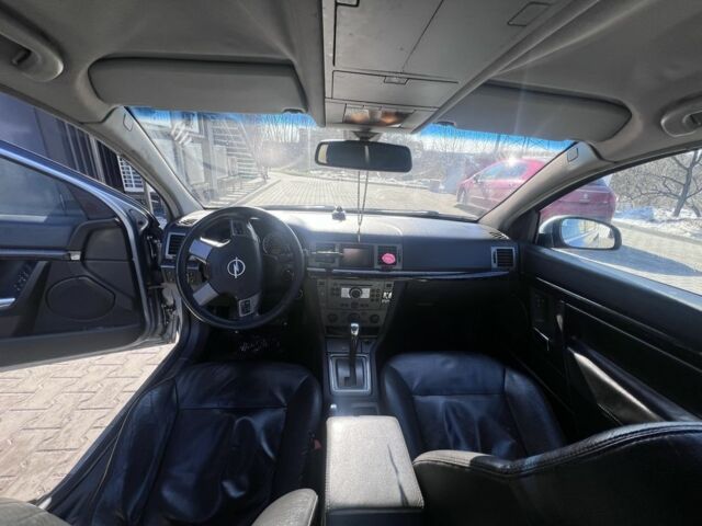 Синий Опель Сигнум, объемом двигателя 1.9 л и пробегом 295 тыс. км за 2700 $, фото 4 на Automoto.ua