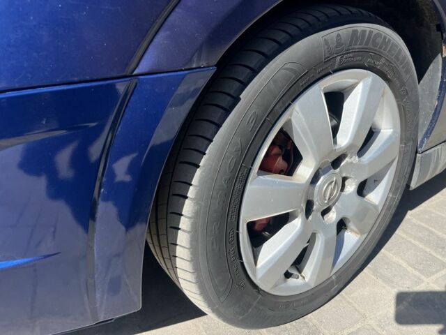 Синий Опель Сигнум, объемом двигателя 2.2 л и пробегом 359 тыс. км за 2299 $, фото 5 на Automoto.ua