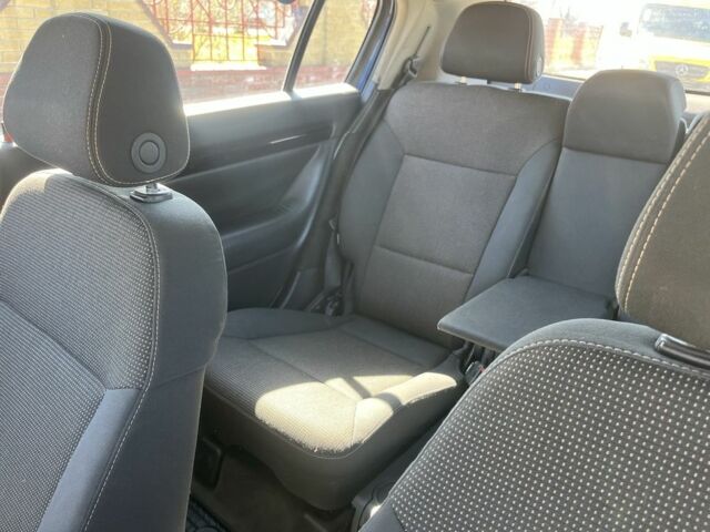 Синий Опель Сигнум, объемом двигателя 2.2 л и пробегом 359 тыс. км за 2299 $, фото 18 на Automoto.ua