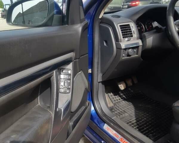 Синий Опель Сигнум, объемом двигателя 2.96 л и пробегом 360 тыс. км за 5800 $, фото 6 на Automoto.ua