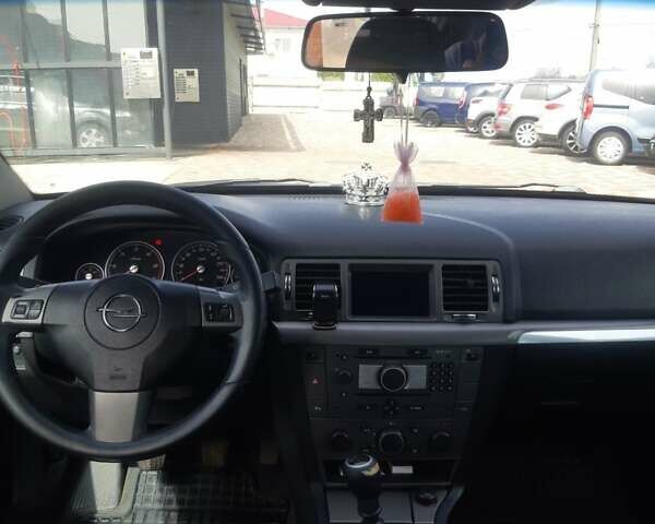 Синий Опель Сигнум, объемом двигателя 2.96 л и пробегом 360 тыс. км за 5800 $, фото 8 на Automoto.ua