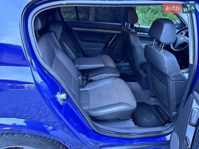 Синий Опель Сигнум, объемом двигателя 2.96 л и пробегом 246 тыс. км за 5500 $, фото 31 на Automoto.ua