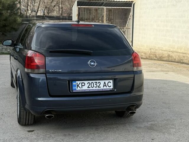 Синий Опель Сигнум, объемом двигателя 3 л и пробегом 247 тыс. км за 5500 $, фото 4 на Automoto.ua