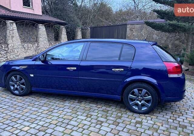 Синий Опель Сигнум, объемом двигателя 2.96 л и пробегом 246 тыс. км за 5500 $, фото 1 на Automoto.ua