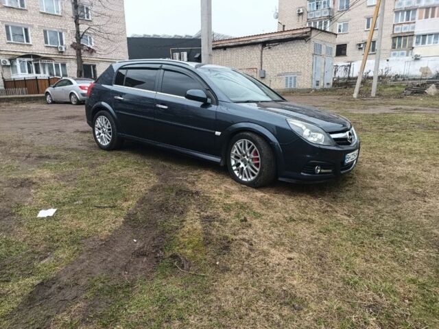 Синий Опель Сигнум, объемом двигателя 1.9 л и пробегом 300 тыс. км за 5400 $, фото 18 на Automoto.ua
