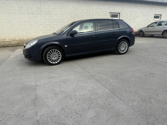 Синий Опель Сигнум, объемом двигателя 3 л и пробегом 247 тыс. км за 5500 $, фото 9 на Automoto.ua