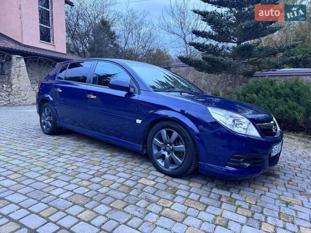 Синий Опель Сигнум, объемом двигателя 2.96 л и пробегом 246 тыс. км за 5500 $, фото 18 на Automoto.ua