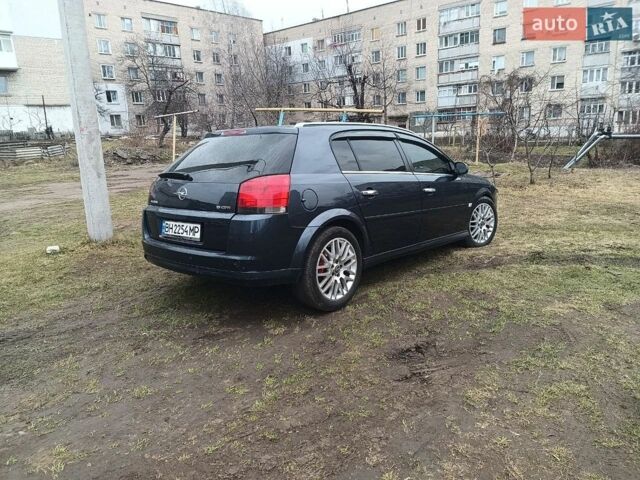 Синий Опель Сигнум, объемом двигателя 1.91 л и пробегом 300 тыс. км за 5200 $, фото 3 на Automoto.ua
