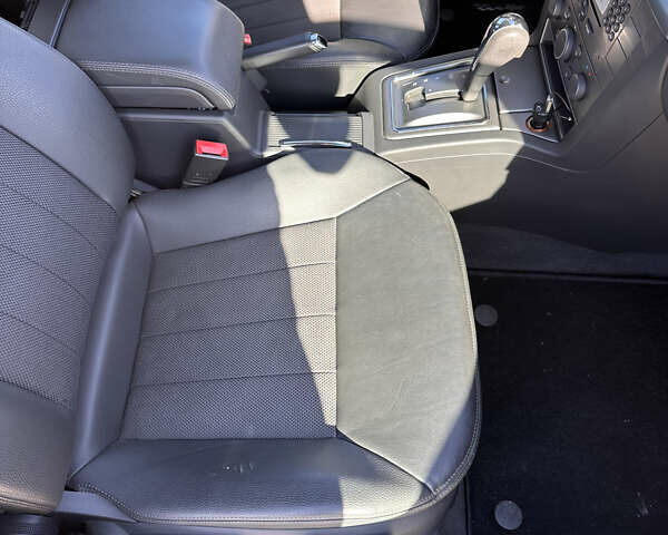 Синий Опель Сигнум, объемом двигателя 1.91 л и пробегом 227 тыс. км за 6900 $, фото 17 на Automoto.ua