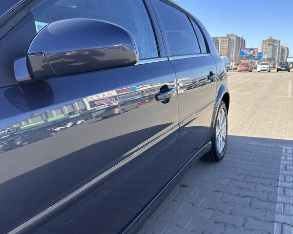 Синий Опель Сигнум, объемом двигателя 1.91 л и пробегом 227 тыс. км за 6900 $, фото 6 на Automoto.ua