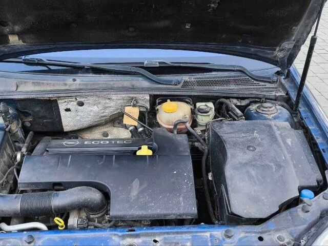 Синій Опель Сігнум, об'ємом двигуна 2.2 л та пробігом 295 тис. км за 2900 $, фото 17 на Automoto.ua