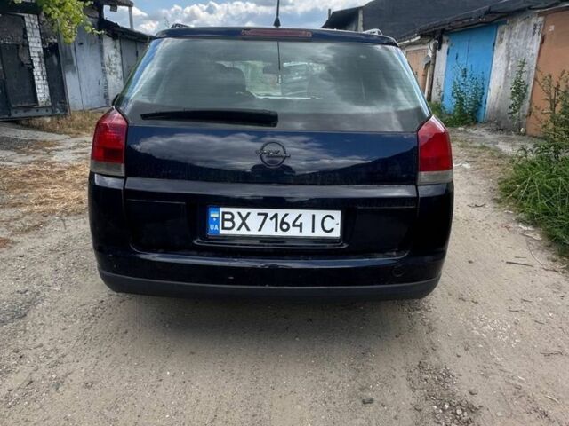 Синий Опель Сигнум, объемом двигателя 2.2 л и пробегом 310 тыс. км за 2750 $, фото 4 на Automoto.ua