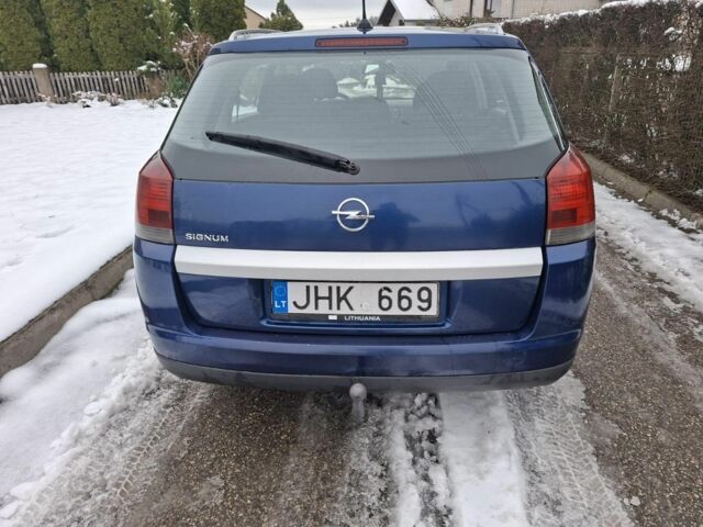 Синий Опель Сигнум, объемом двигателя 2.2 л и пробегом 300 тыс. км за 2150 $, фото 5 на Automoto.ua