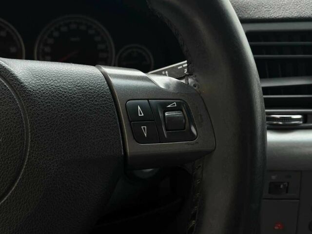 Синий Опель Сигнум, объемом двигателя 1.9 л и пробегом 320 тыс. км за 4700 $, фото 19 на Automoto.ua