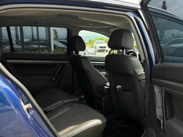 Синий Опель Сигнум, объемом двигателя 1.9 л и пробегом 320 тыс. км за 4700 $, фото 10 на Automoto.ua