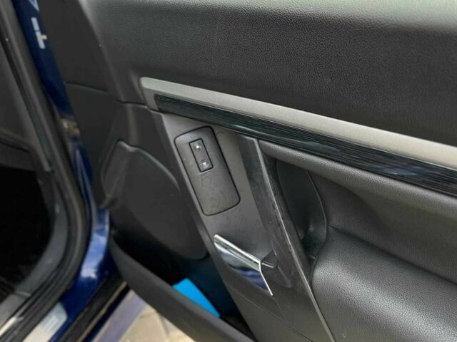 Синий Опель Сигнум, объемом двигателя 1.9 л и пробегом 320 тыс. км за 4700 $, фото 9 на Automoto.ua