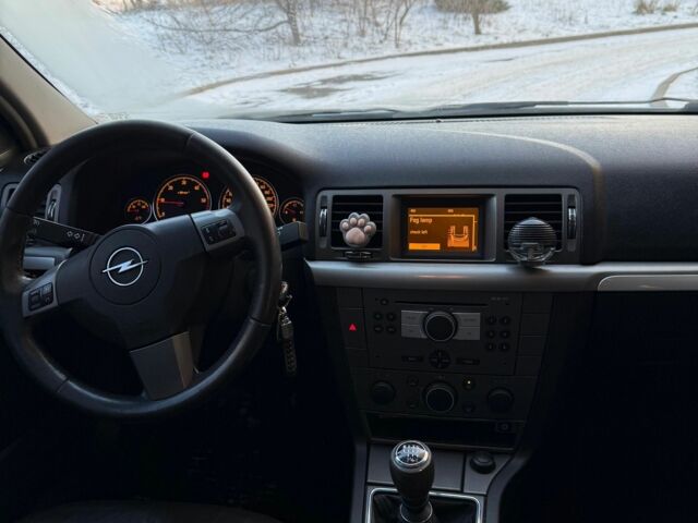 Синій Опель Сігнум, об'ємом двигуна 2.2 л та пробігом 256 тис. км за 5450 $, фото 5 на Automoto.ua