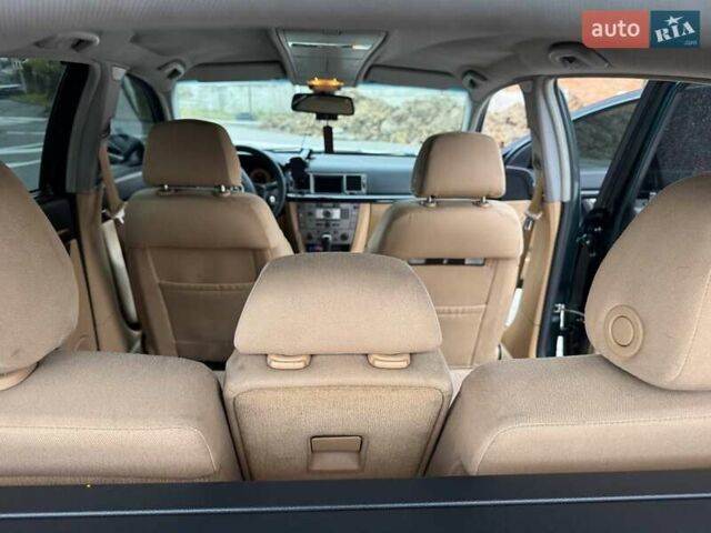 Опель Сигнум 2004 в Виннице на Automoto.ua Зеленый Опель Сигнум, объемом двигателя 2.96 л и пробегом 260 тыс. км за 5150 $, фото 3 на Automoto.ua