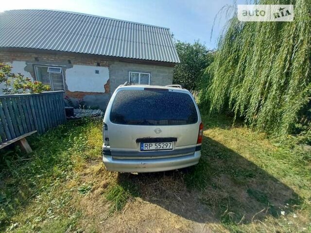 Серый Опель Синтра, объемом двигателя 2.2 л и пробегом 360 тыс. км за 300 $, фото 2 на Automoto.ua