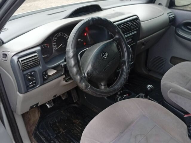 Сірий Опель Сінтра, об'ємом двигуна 2.2 л та пробігом 280 тис. км за 2000 $, фото 6 на Automoto.ua