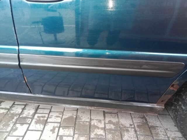 Зеленый Опель Синтра, объемом двигателя 2.2 л и пробегом 319 тыс. км за 2750 $, фото 2 на Automoto.ua