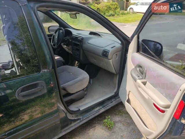 Зеленый Опель Синтра, объемом двигателя 2.2 л и пробегом 350 тыс. км за 1600 $, фото 5 на Automoto.ua