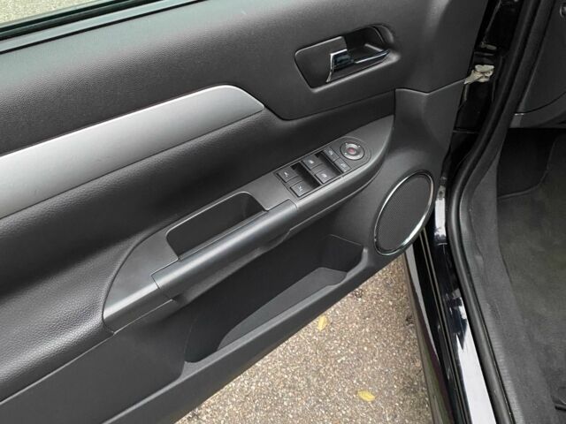 Черный Опель Тигра, объемом двигателя 1.8 л и пробегом 167 тыс. км за 5000 $, фото 13 на Automoto.ua