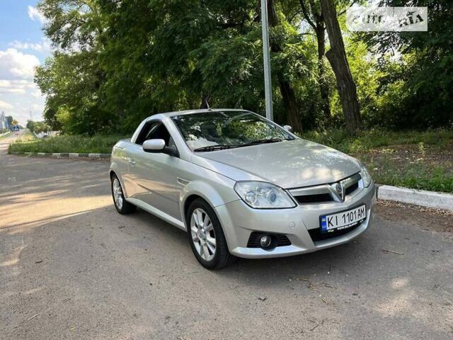 Опель Тигра, объемом двигателя 1.4 л и пробегом 191 тыс. км за 5700 $, фото 2 на Automoto.ua