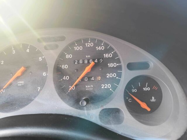 Синий Опель Тигра, объемом двигателя 1.4 л и пробегом 269 тыс. км за 2999 $, фото 16 на Automoto.ua