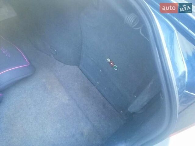 Синий Опель Вектра Б, объемом двигателя 1.6 л и пробегом 208 тыс. км за 3000 $, фото 7 на Automoto.ua