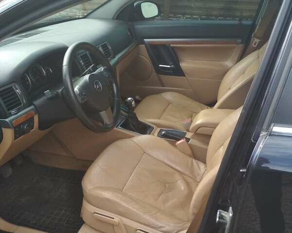 Опель Вектра С, объемом двигателя 2.2 л и пробегом 200 тыс. км за 5500 $, фото 7 на Automoto.ua