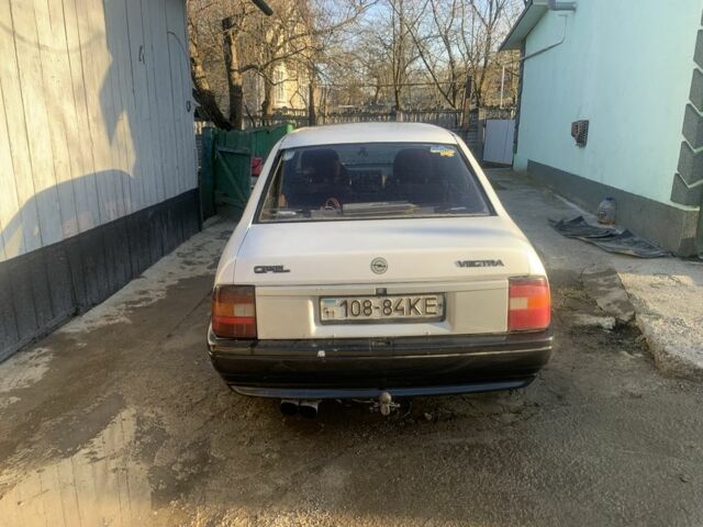 Белый Опель Вектра, объемом двигателя 1.6 л и пробегом 3 тыс. км за 900 $, фото 4 на Automoto.ua