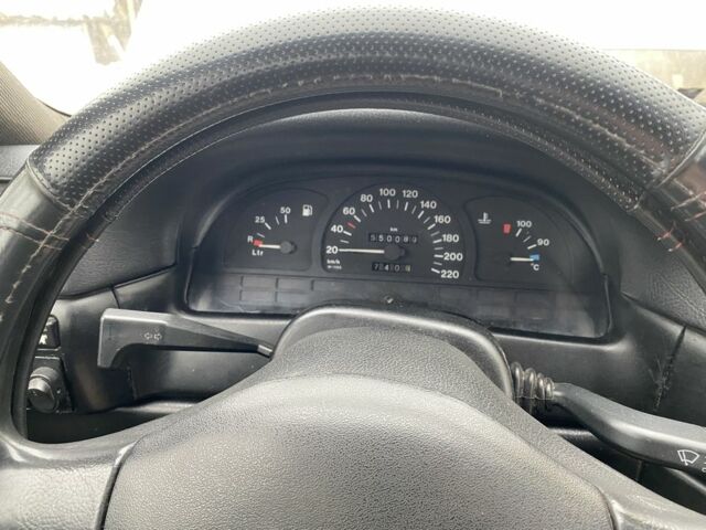 Белый Опель Вектра, объемом двигателя 1.7 л и пробегом 100 тыс. км за 1200 $, фото 6 на Automoto.ua