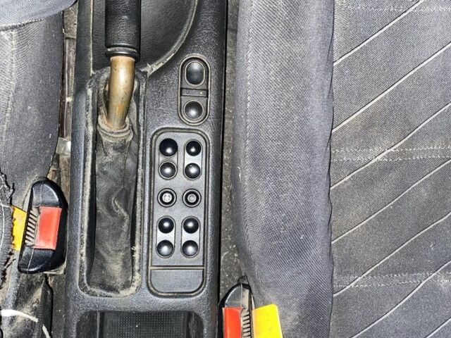 Білий Опель Вектра, об'ємом двигуна 2 л та пробігом 207 тис. км за 1100 $, фото 15 на Automoto.ua