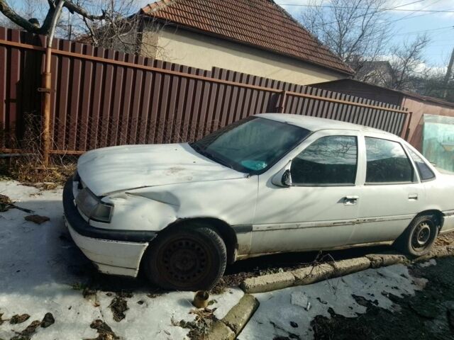 Білий Опель Вектра, об'ємом двигуна 1.8 л та пробігом 288 тис. км за 339 $, фото 1 на Automoto.ua