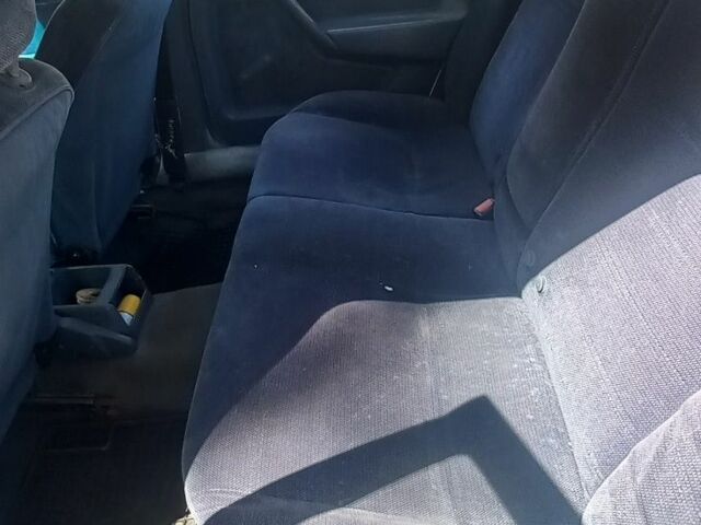 Белый Опель Вектра, объемом двигателя 0 л и пробегом 300 тыс. км за 700 $, фото 3 на Automoto.ua