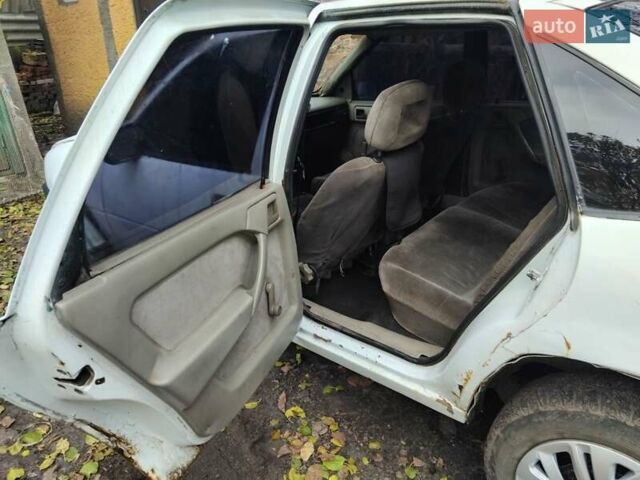 Белый Опель Вектра, объемом двигателя 2 л и пробегом 350 тыс. км за 720 $, фото 1 на Automoto.ua