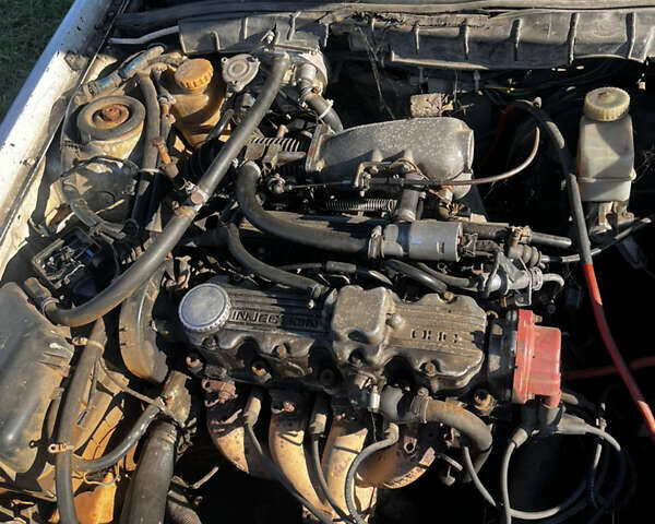 Белый Опель Вектра, объемом двигателя 2 л и пробегом 280 тыс. км за 1100 $, фото 5 на Automoto.ua