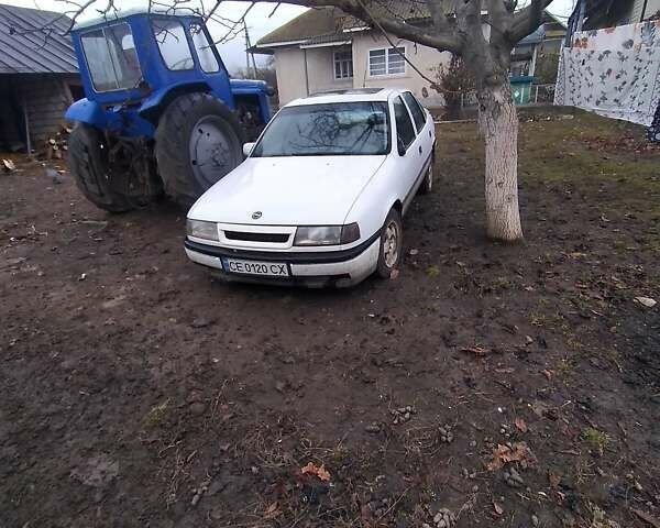 Белый Опель Вектра, объемом двигателя 1.8 л и пробегом 200 тыс. км за 1200 $, фото 6 на Automoto.ua
