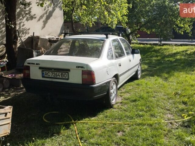 Білий Опель Вектра, об'ємом двигуна 2 л та пробігом 5 тис. км за 1720 $, фото 5 на Automoto.ua