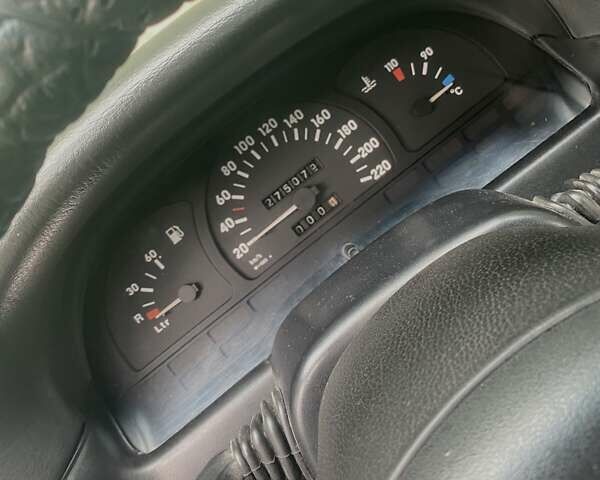 Опель Вектра 1990 в Ровно на Automoto.ua Белый Опель Вектра, объемом двигателя 2 л и пробегом 275 тыс. км за 1450 $, фото 1 на Automoto.ua