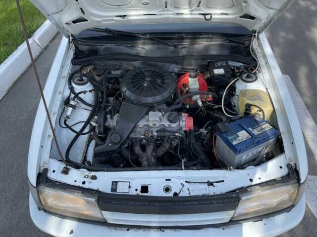 Белый Опель Вектра, объемом двигателя 1.8 л и пробегом 33 тыс. км за 600 $, фото 15 на Automoto.ua