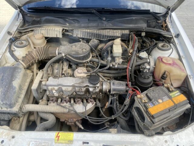 Білий Опель Вектра, об'ємом двигуна 1.6 л та пробігом 345 тис. км за 1650 $, фото 7 на Automoto.ua