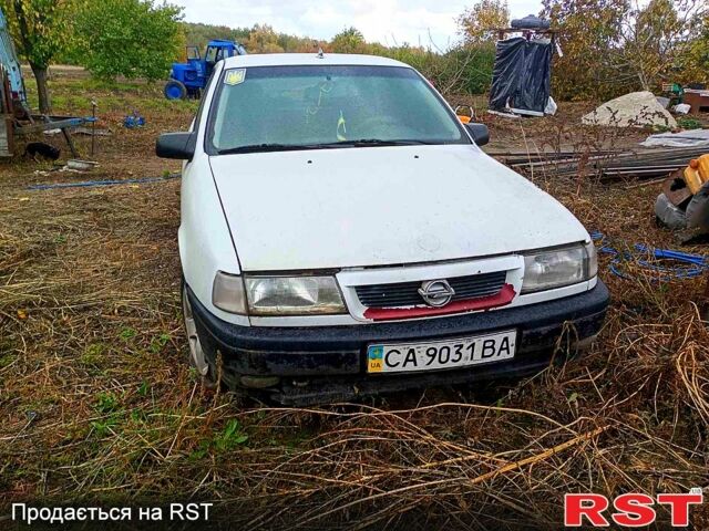 Білий Опель Вектра, об'ємом двигуна 1.8 л та пробігом 0 тис. км за 1500 $, фото 1 на Automoto.ua
