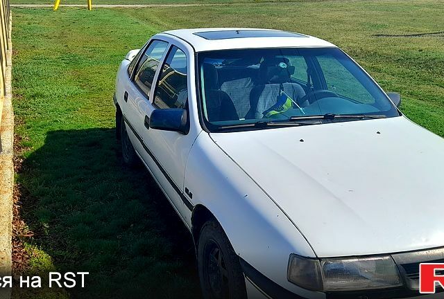 Белый Опель Вектра, объемом двигателя 1.8 л и пробегом 0 тыс. км за 1300 $, фото 4 на Automoto.ua