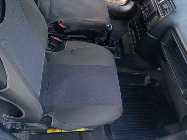 Білий Опель Вектра, об'ємом двигуна 1 л та пробігом 183 тис. км за 450 $, фото 5 на Automoto.ua