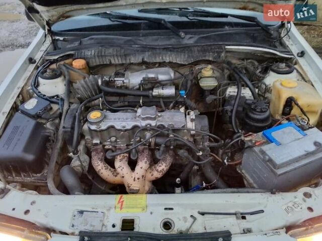 Білий Опель Вектра, об'ємом двигуна 2 л та пробігом 222 тис. км за 1500 $, фото 3 на Automoto.ua