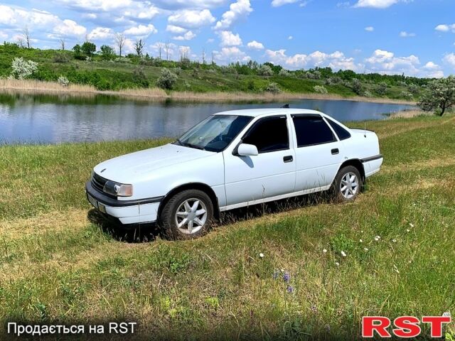 Білий Опель Вектра, об'ємом двигуна 1.8 л та пробігом 0 тис. км за 1700 $, фото 3 на Automoto.ua