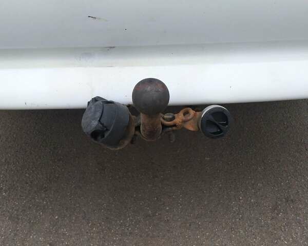 Белый Опель Вектра, объемом двигателя 1.8 л и пробегом 432 тыс. км за 2490 $, фото 18 на Automoto.ua